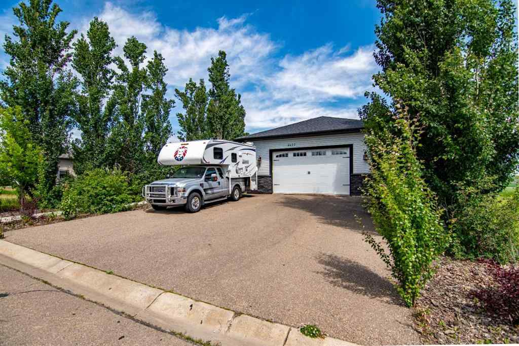 MLS® A2263671 - 4622 58 Avenue  in NONE Rimbey, Residential