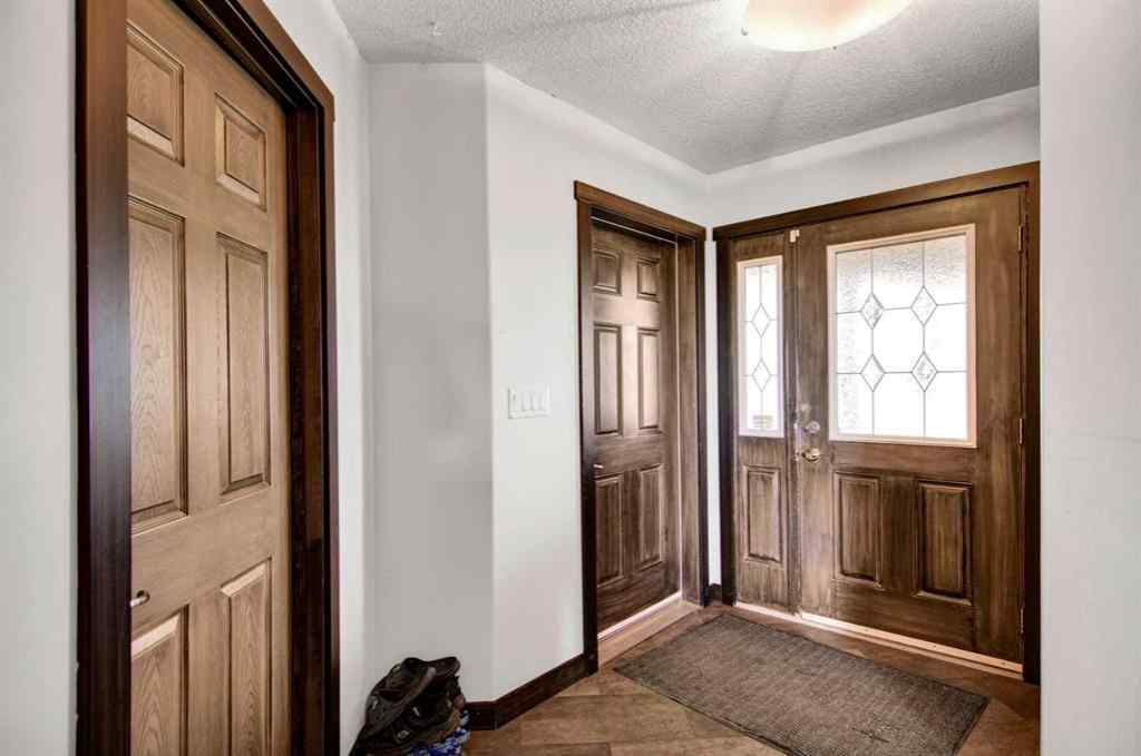 MLS® A2263671 - 4622 58 Avenue  in NONE Rimbey, Residential