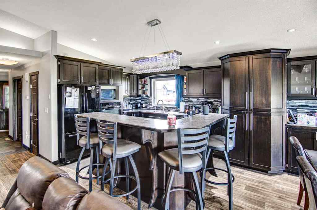 MLS® A2263671 - 4622 58 Avenue  in NONE Rimbey, Residential