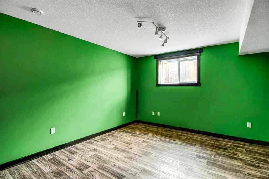 MLS® A2263671 - 4622 58 Avenue  in NONE Rimbey, Residential