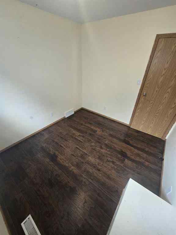 MLS® A2263675 - 244 16 Street E in Meadowbrook Brooks, Residential