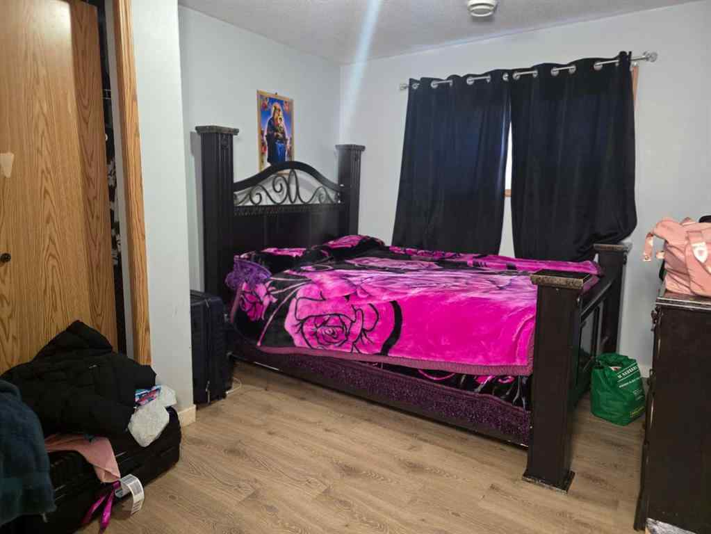 MLS® A2263675 - 244 16 Street E in Meadowbrook Brooks, Residential