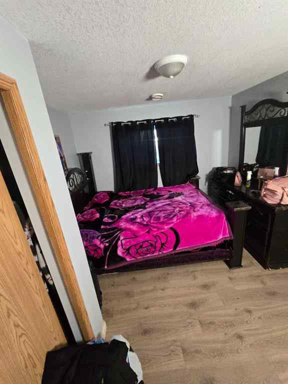 MLS® A2263675 - 244 16 Street E in Meadowbrook Brooks, Residential