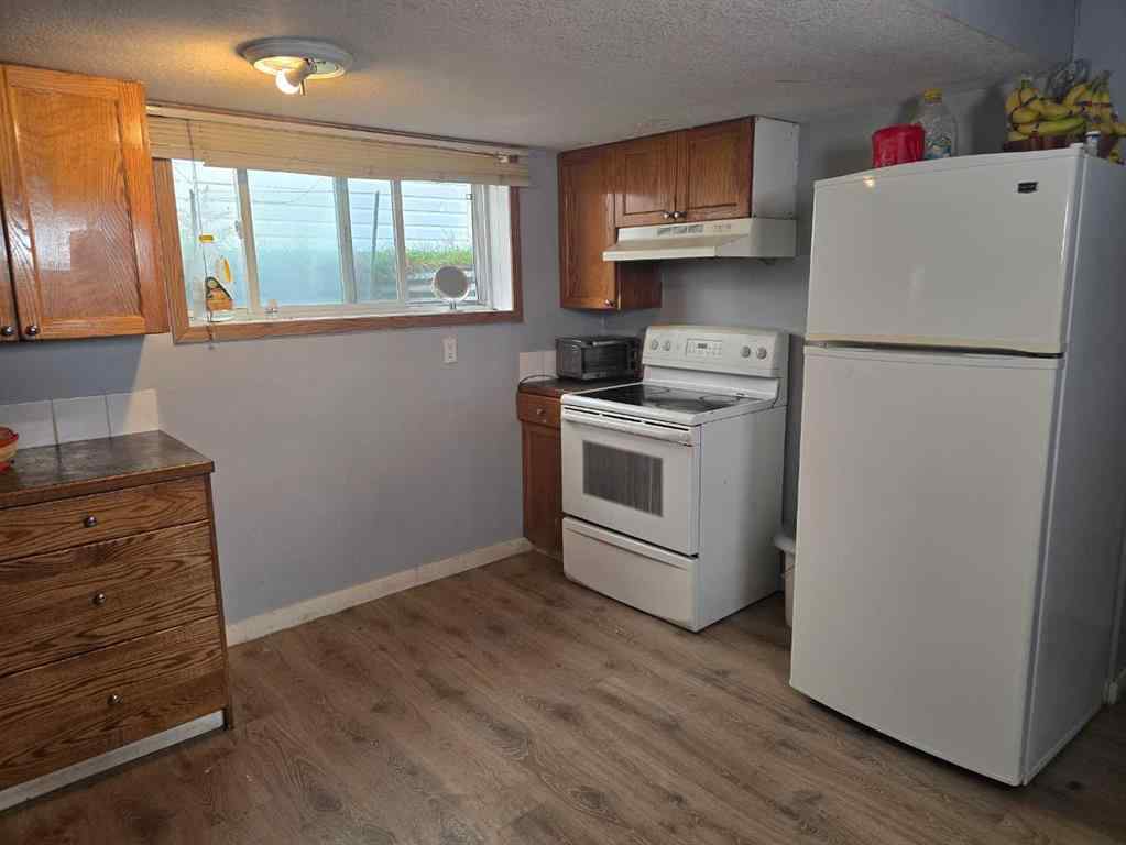 MLS® A2263675 - 244 16 Street E in Meadowbrook Brooks, Residential