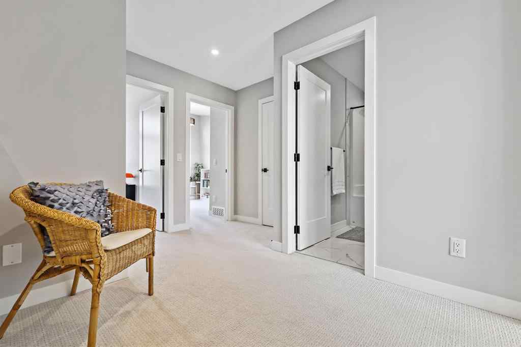 MLS® A2263677 - 2225 77 Street SW in Springbank Hill Calgary, Residential