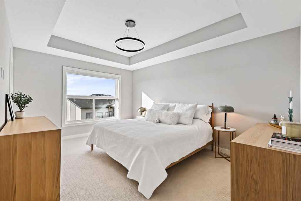 MLS® A2263677 - 2225 77 Street SW in Springbank Hill Calgary, Residential