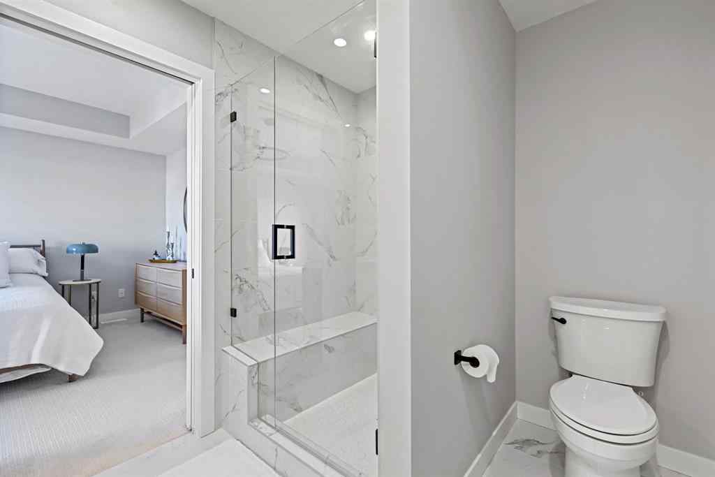 MLS® A2263677 - 2225 77 Street SW in Springbank Hill Calgary, Residential