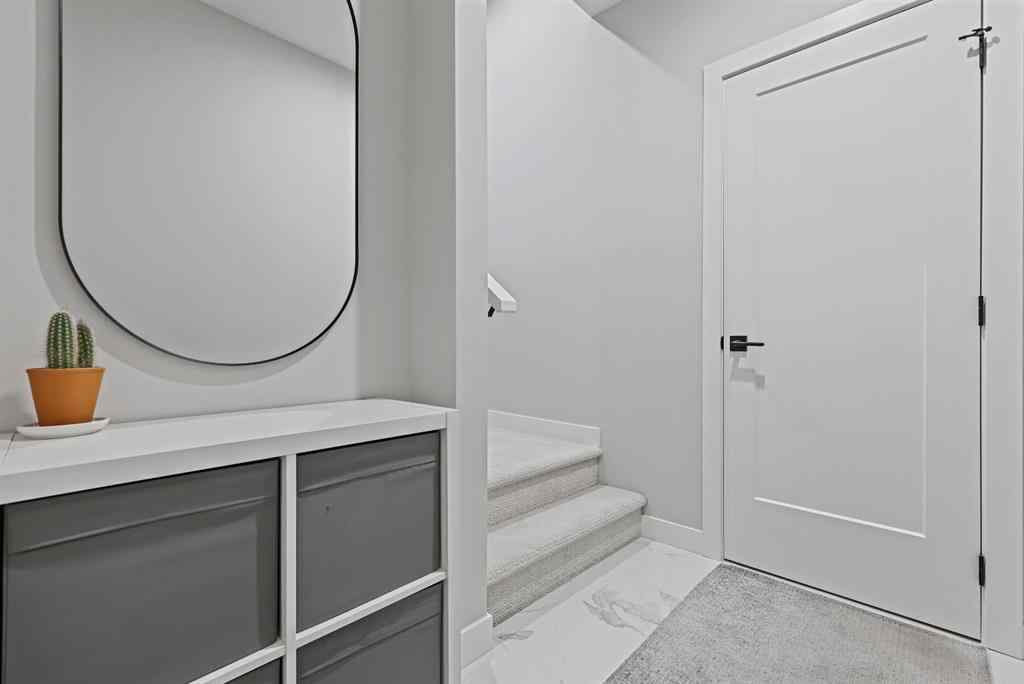 MLS® A2263677 - 2225 77 Street SW in Springbank Hill Calgary, Residential