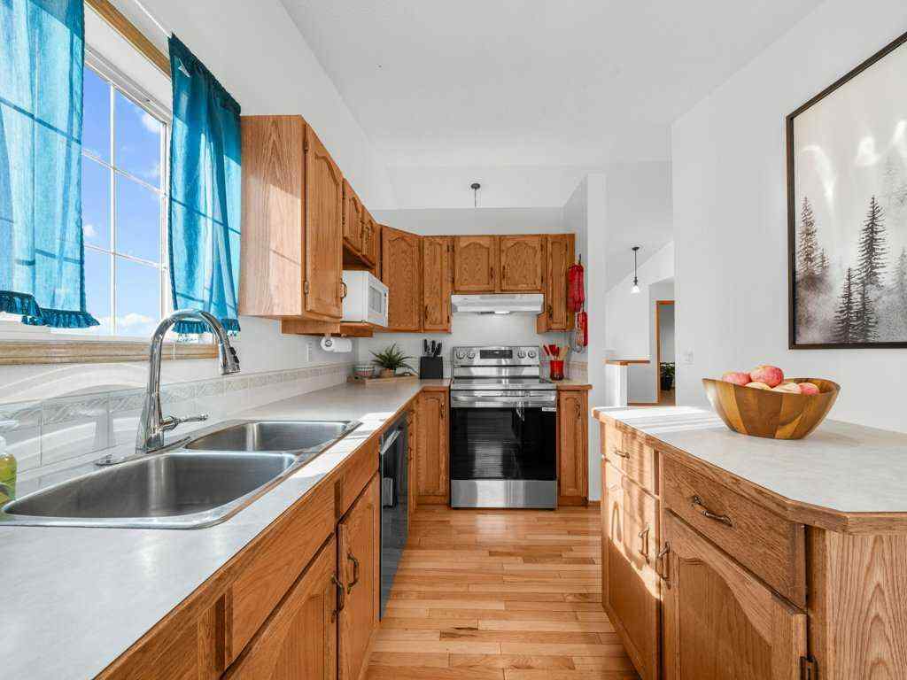 MLS® A2263678 - 74 Arbour Stone Rise NW in Arbour Lake Calgary, Residential