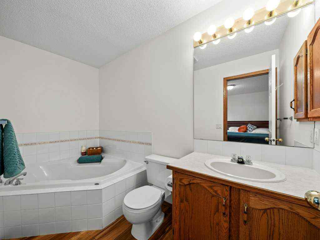 MLS® A2263678 - 74 Arbour Stone Rise NW in Arbour Lake Calgary, Residential