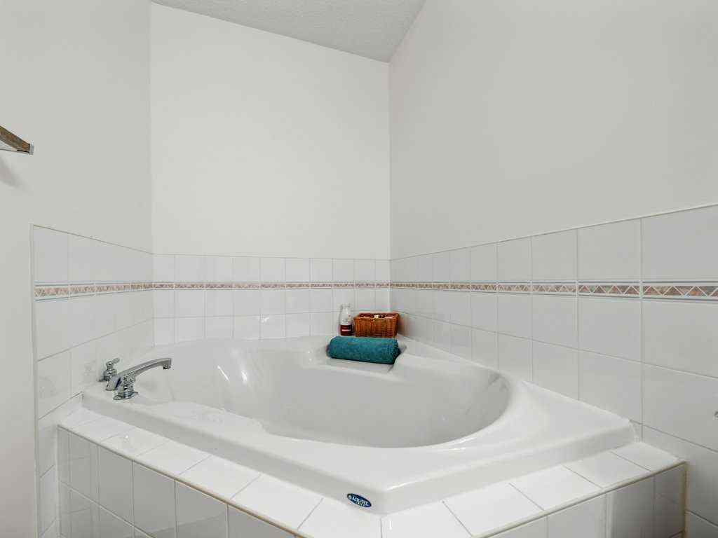 MLS® A2263678 - 74 Arbour Stone Rise NW in Arbour Lake Calgary, Residential