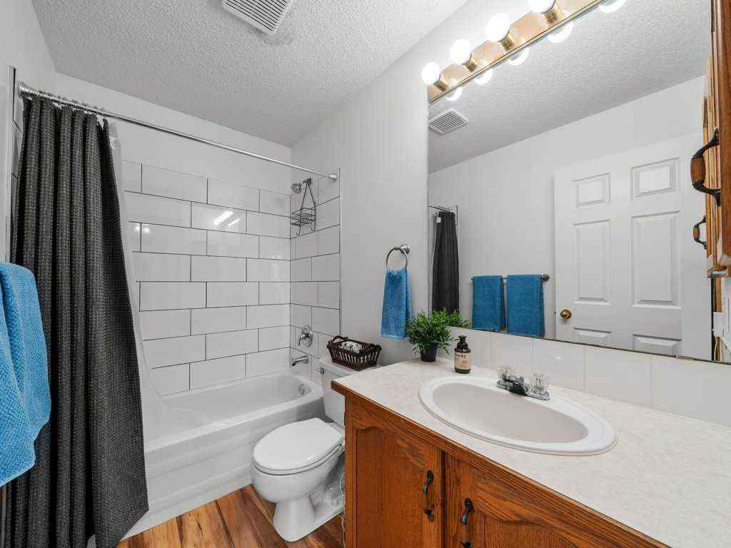 MLS® A2263678 - 74 Arbour Stone Rise NW in Arbour Lake Calgary, Residential