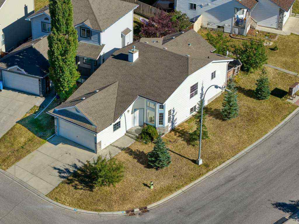 MLS® A2263678 - 74 Arbour Stone Rise NW in Arbour Lake Calgary, Residential