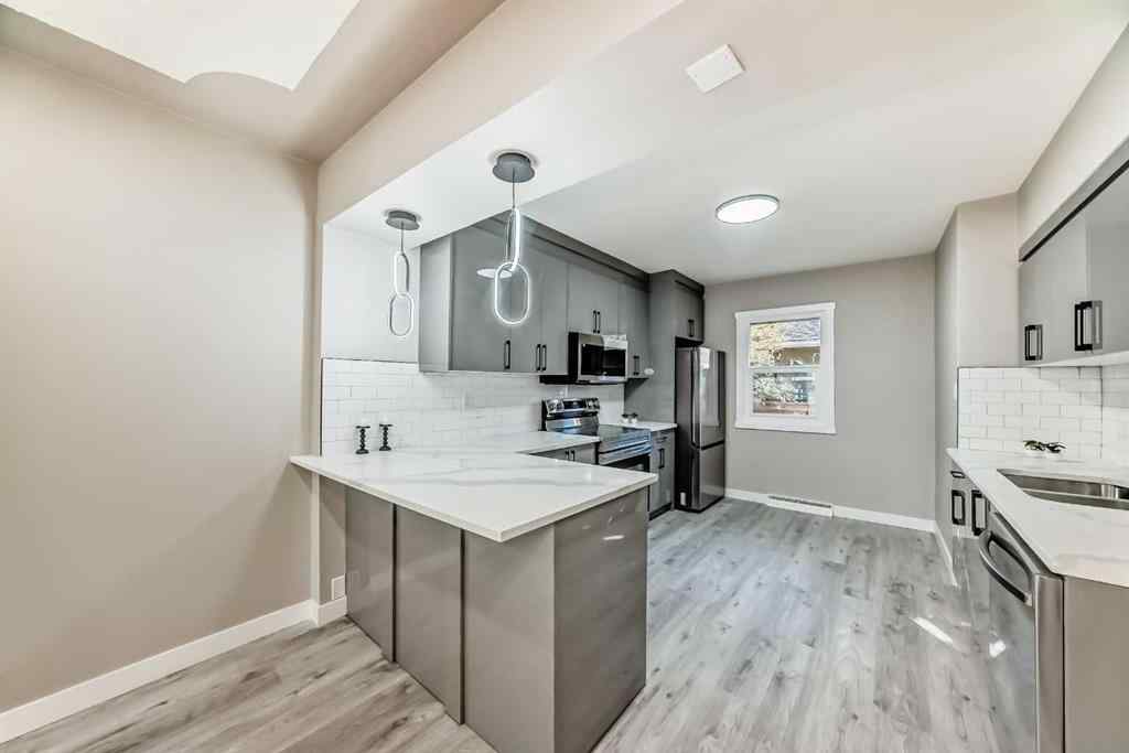 MLS® A2263680 - 1923 9A Avenue NE in Mayland Heights Calgary, Residential