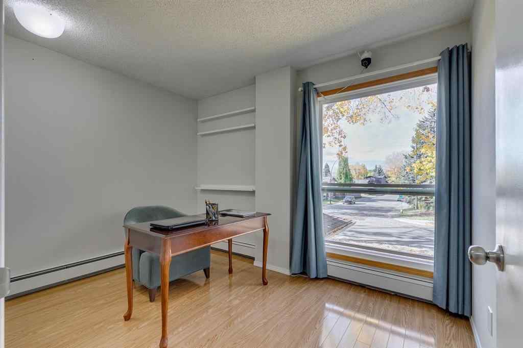 MLS® A2263681 - Unit #121 860 Midridge Drive SE in Midnapore Calgary, Residential