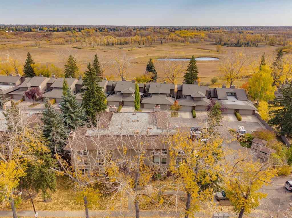 MLS® A2263681 - Unit #121 860 Midridge Drive SE in Midnapore Calgary, Residential