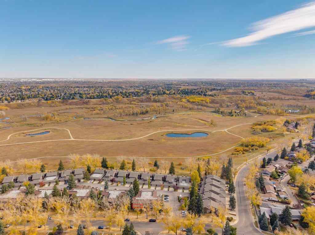 MLS® A2263681 - Unit #121 860 Midridge Drive SE in Midnapore Calgary, Residential