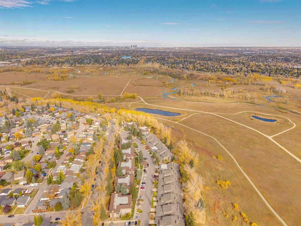 MLS® A2263681 - Unit #121 860 Midridge Drive SE in Midnapore Calgary, Residential