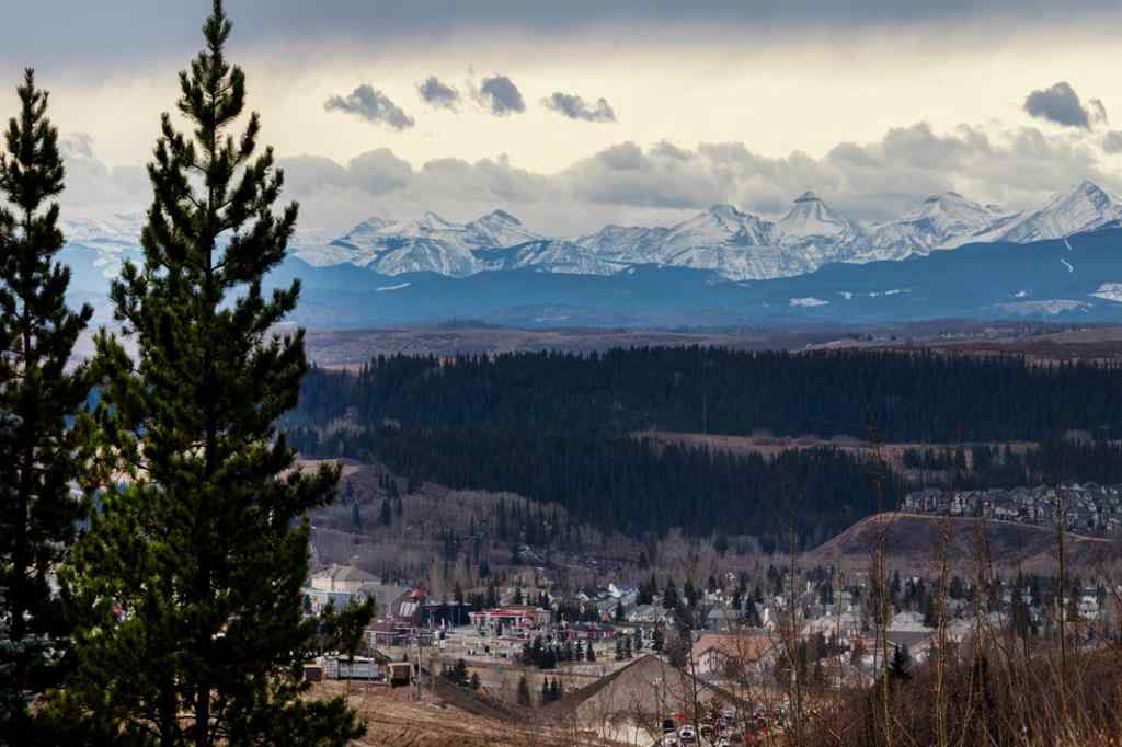 MLS® A2263682 - Unit #111 205 Sunset Drive  in Sunset Ridge Cochrane, Residential