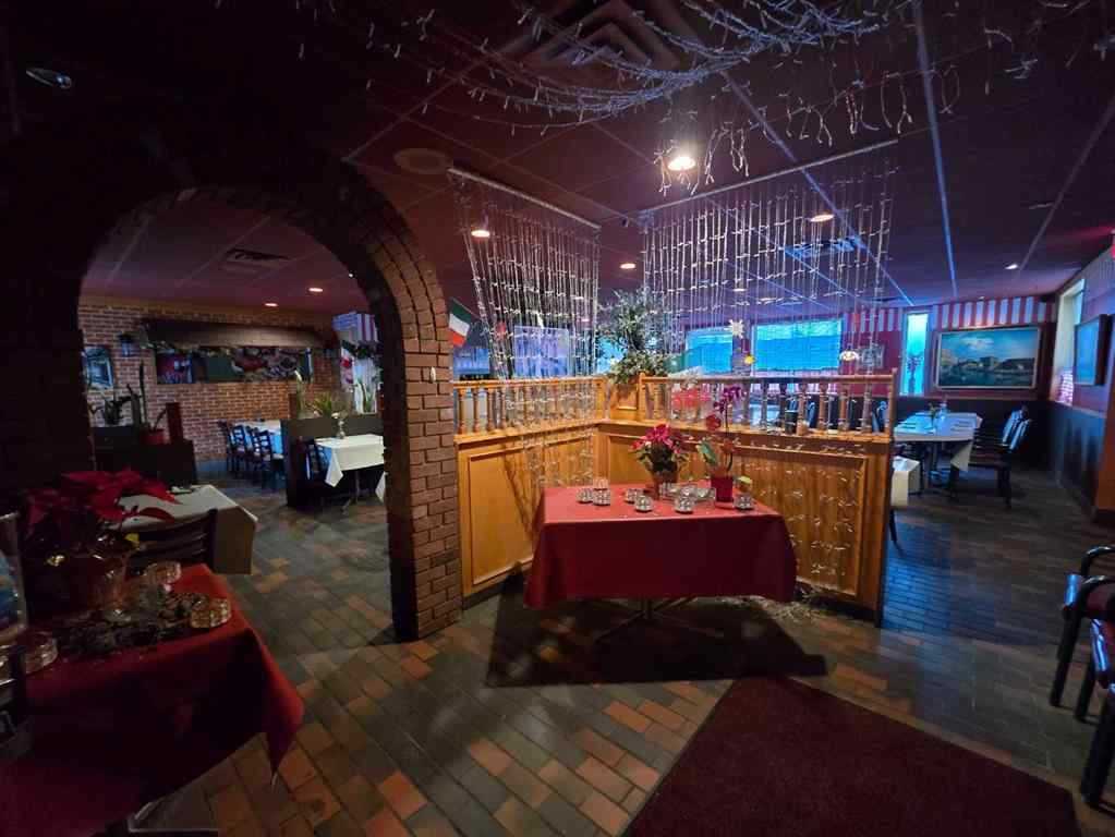 MLS® A2263687 -  16 Avenue NW in Mount Pleasant Calgary, Commercial