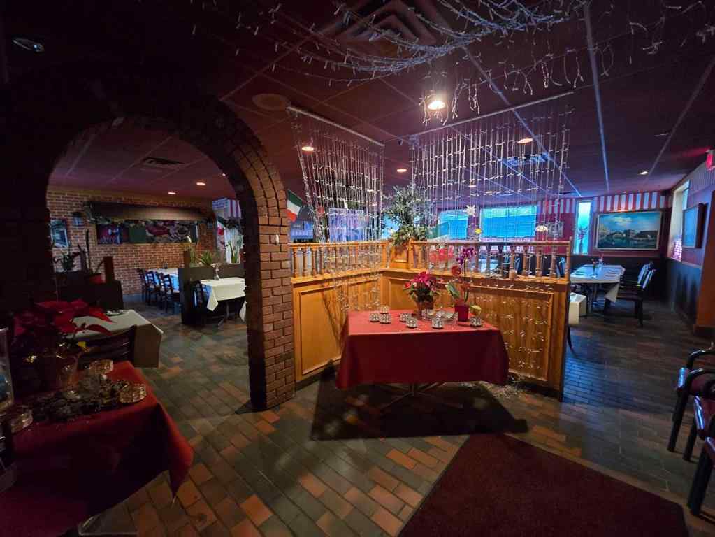 MLS® A2263687 -  16 Avenue NW in Mount Pleasant Calgary, Commercial