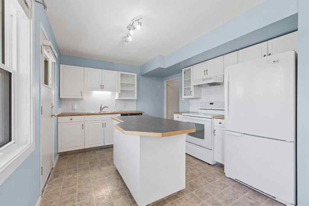 MLS® A2263693 - Unit #311 4525 31 Street SW in Rutland Park Calgary, Residential