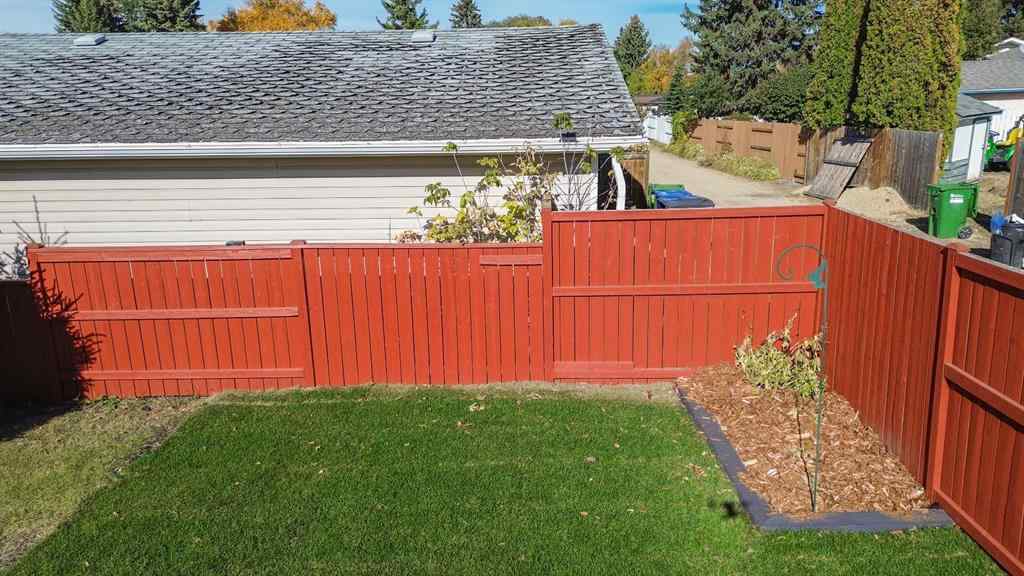 MLS® A2263696 - 7 Stirling Close  in Sunnybrook Red Deer, Residential
