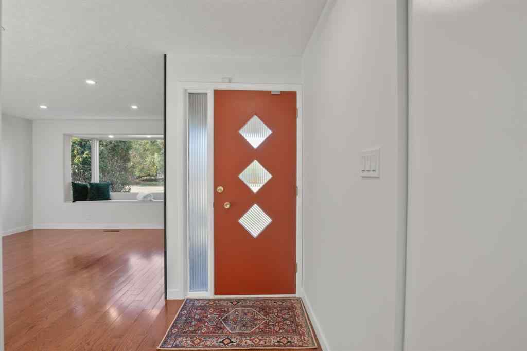 MLS® A2263696 - 7 Stirling Close  in Sunnybrook Red Deer, Residential