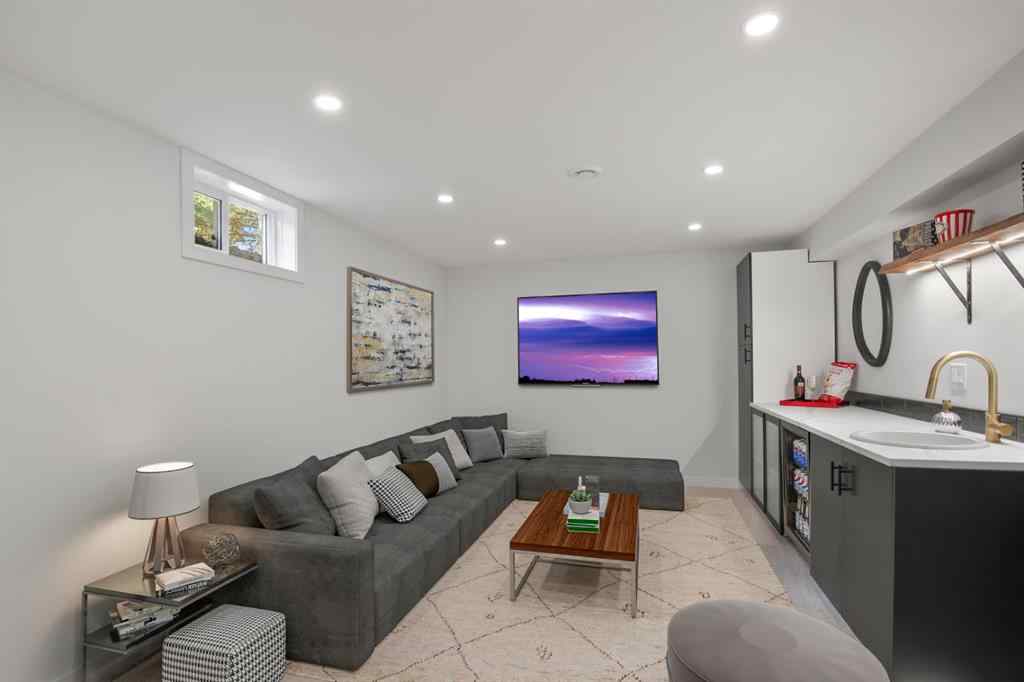 MLS® A2263696 - 7 Stirling Close  in Sunnybrook Red Deer, Residential