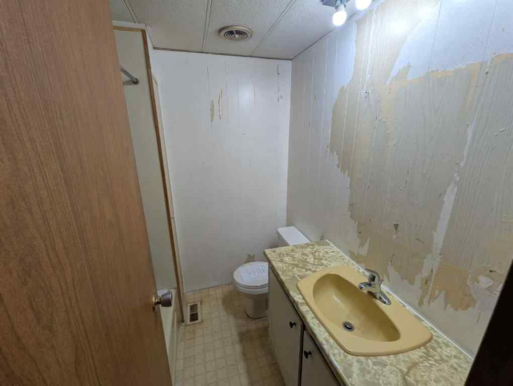 MLS® A2263701 - Unit #41 9531 98 Street  in MH - Country Estates Grande Prairie, Mobile