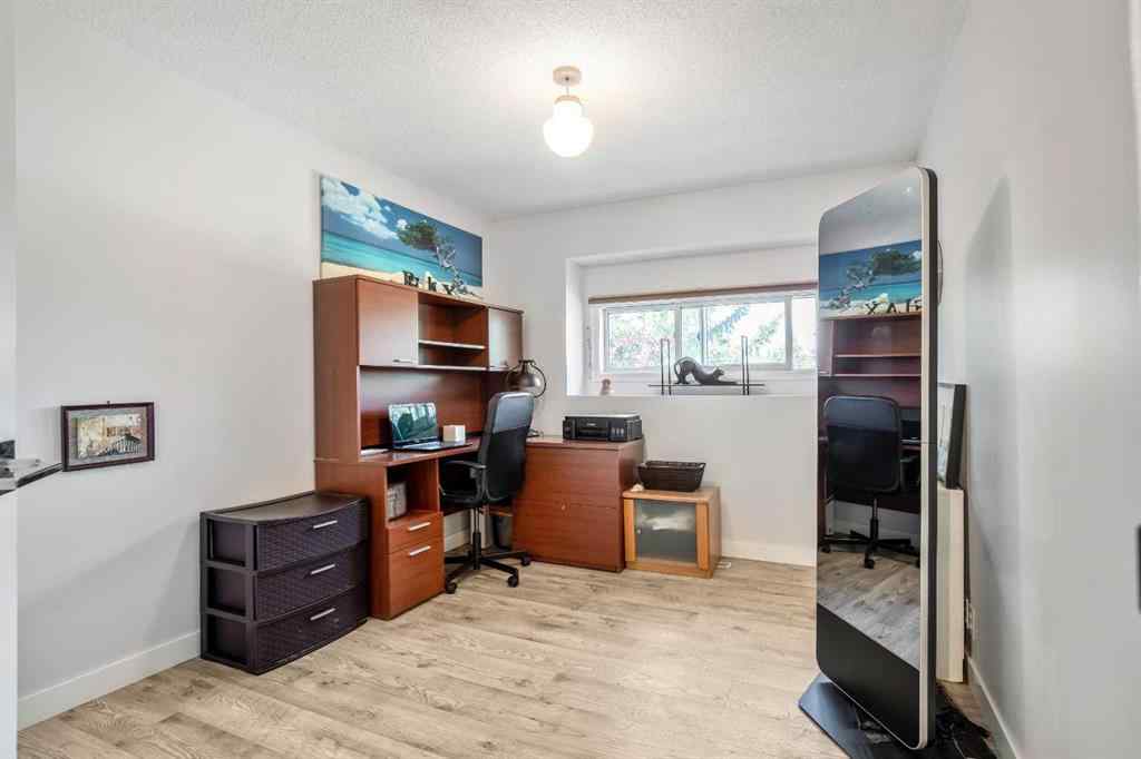 MLS® A2263704 - 6 Castle Place  in Glenbow Cochrane, Residential