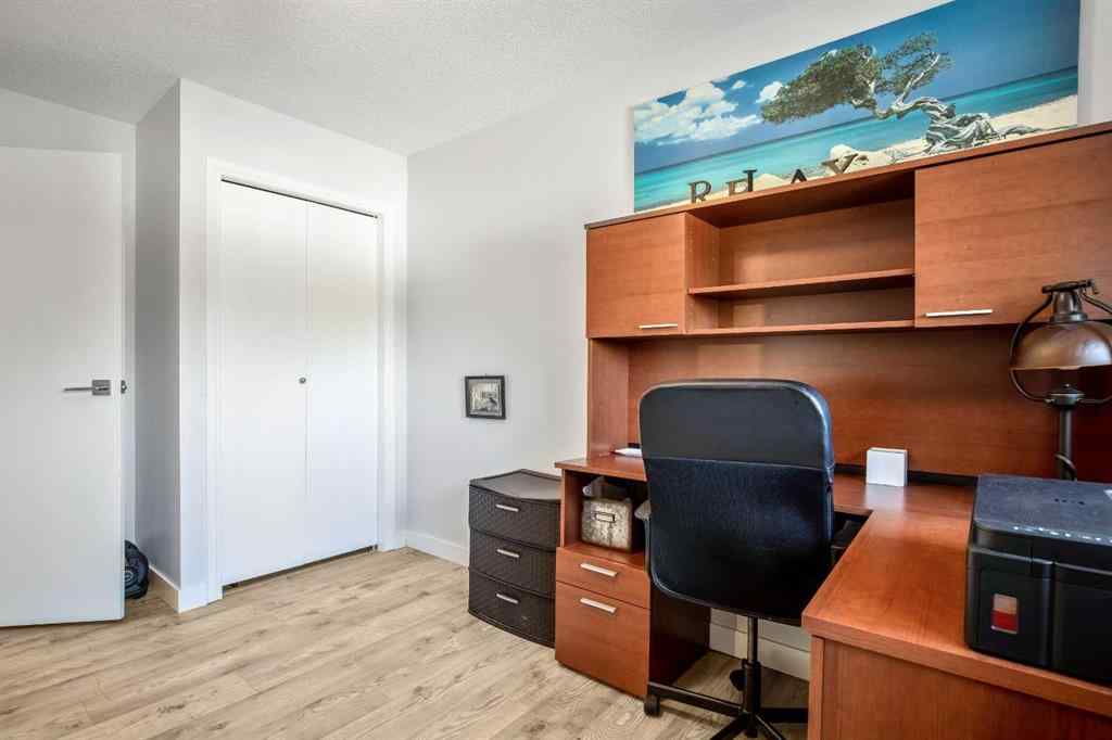 MLS® A2263704 - 6 Castle Place  in Glenbow Cochrane, Residential