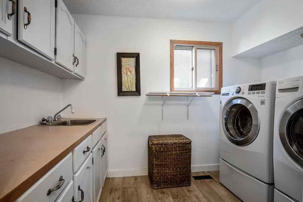 MLS® A2263704 - 6 Castle Place  in Glenbow Cochrane, Residential