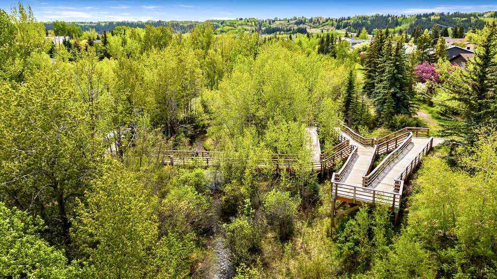 MLS® A2263704 - 6 Castle Place  in Glenbow Cochrane, Residential