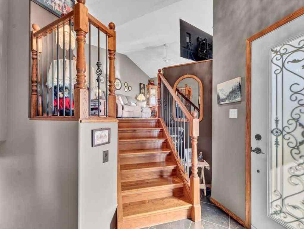 MLS® A2263705 - 833 1 Street Close W in NONE Bassano, Residential