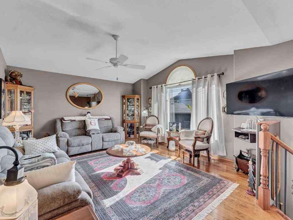 MLS® A2263705 - 833 1 Street Close W in NONE Bassano, Residential