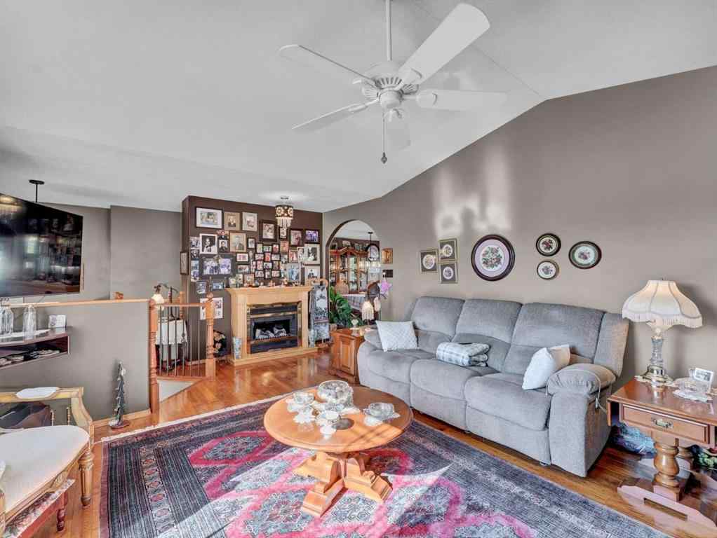 MLS® A2263705 - 833 1 Street Close W in NONE Bassano, Residential