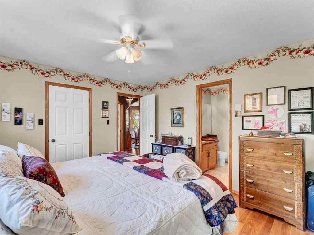 MLS® A2263705 - 833 1 Street Close W in NONE Bassano, Residential