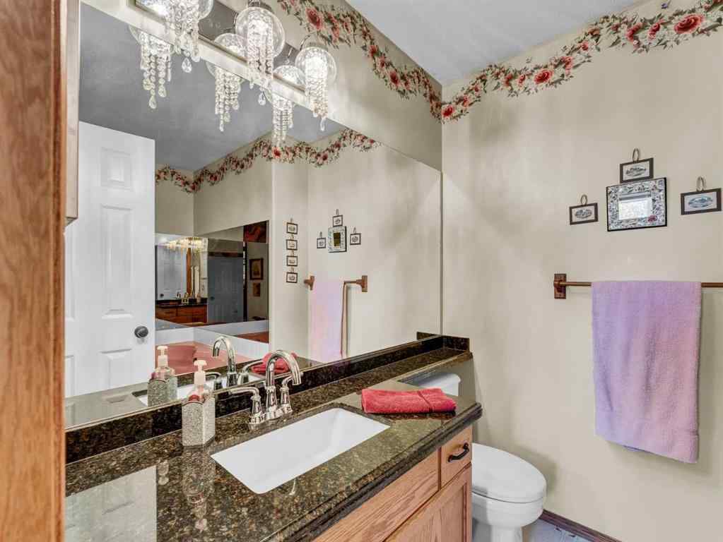 MLS® A2263705 - 833 1 Street Close W in NONE Bassano, Residential