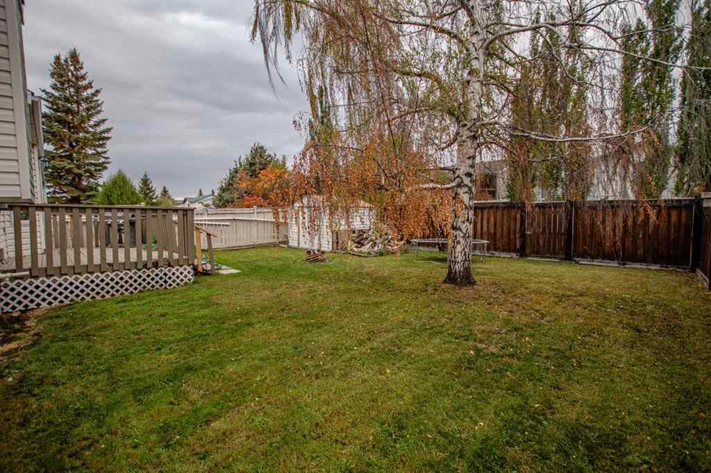 MLS® A2263707 - 9048 104 Avenue  in Crystal Heights Grande Prairie, Residential