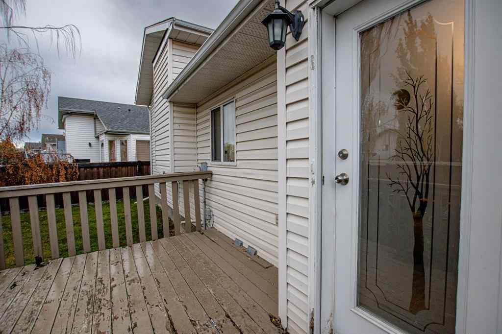 MLS® A2263707 - 9048 104 Avenue  in Crystal Heights Grande Prairie, Residential