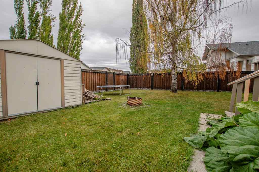 MLS® A2263707 - 9048 104 Avenue  in Crystal Heights Grande Prairie, Residential