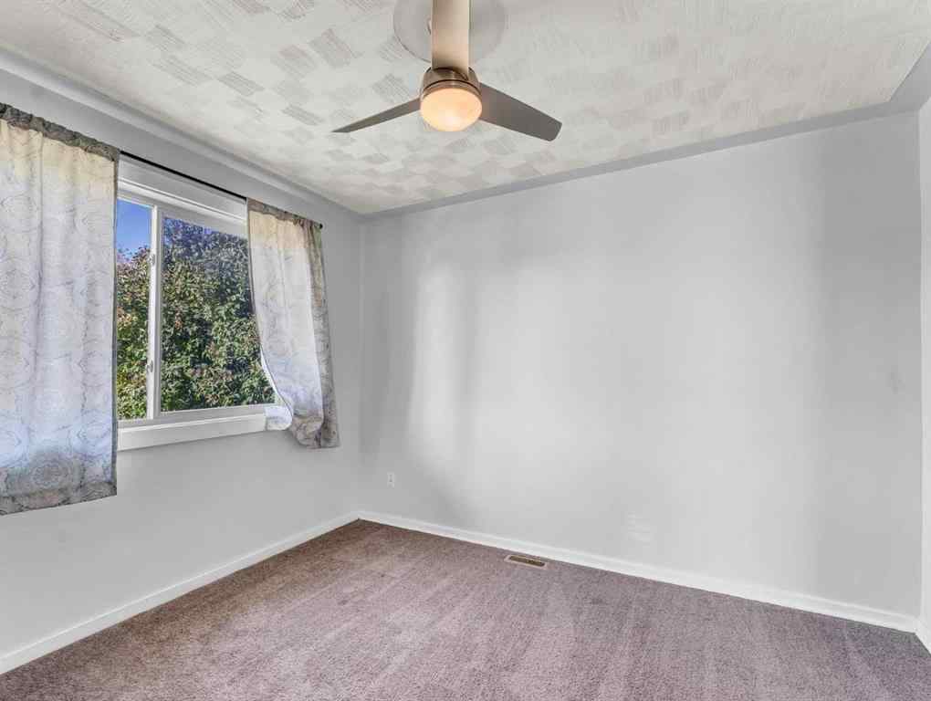 MLS® A2263708 - 517 Iris Street  in NONE Rosemary, Residential