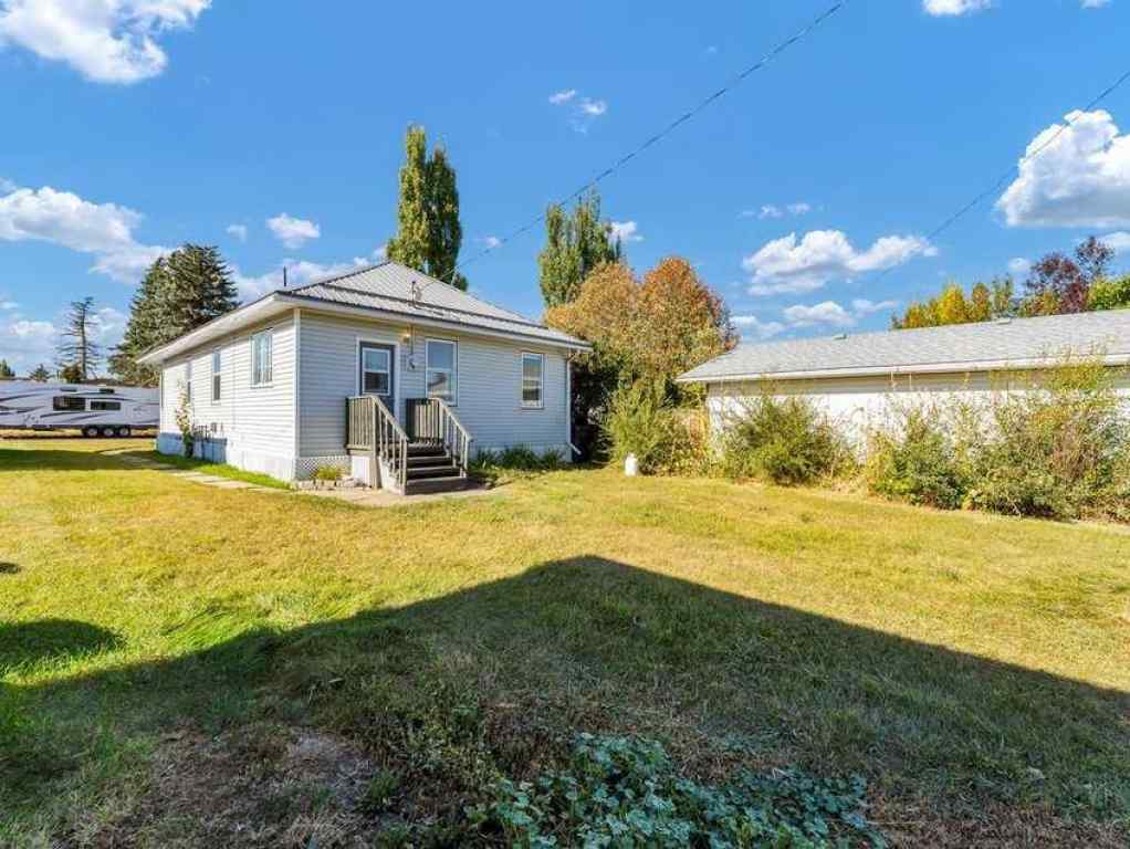 MLS® A2263708 - 517 Iris Street  in NONE Rosemary, Residential