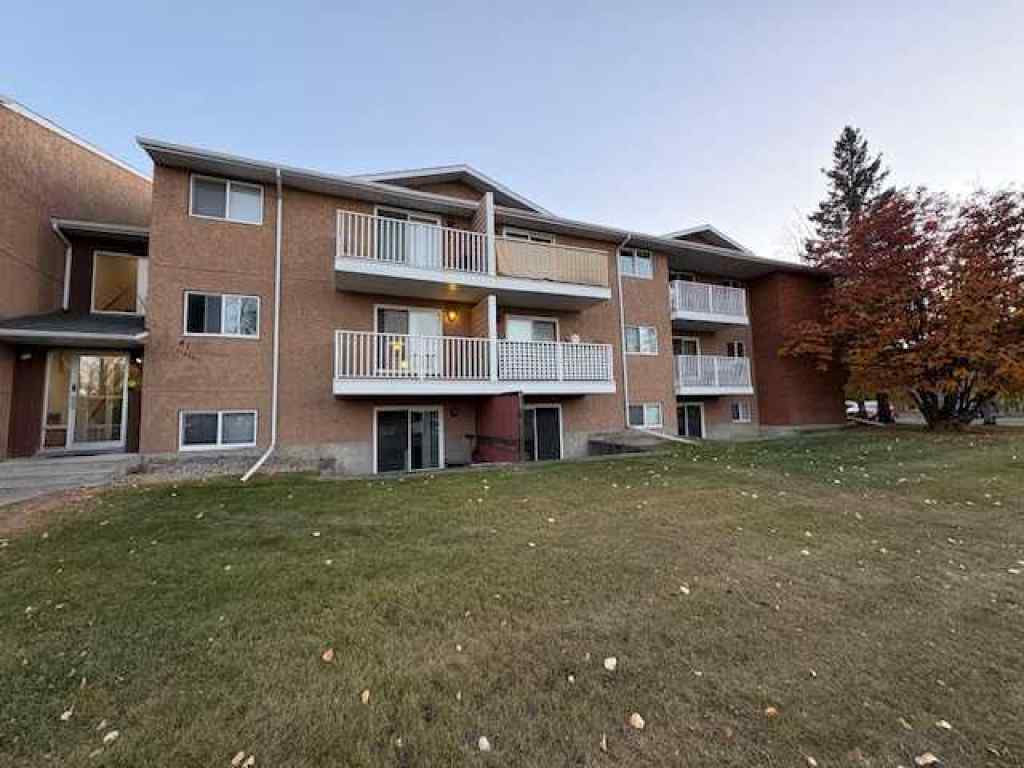 MLS® A2263712 - Unit #306 41 Bennett Street  in Bower Red Deer, Residential