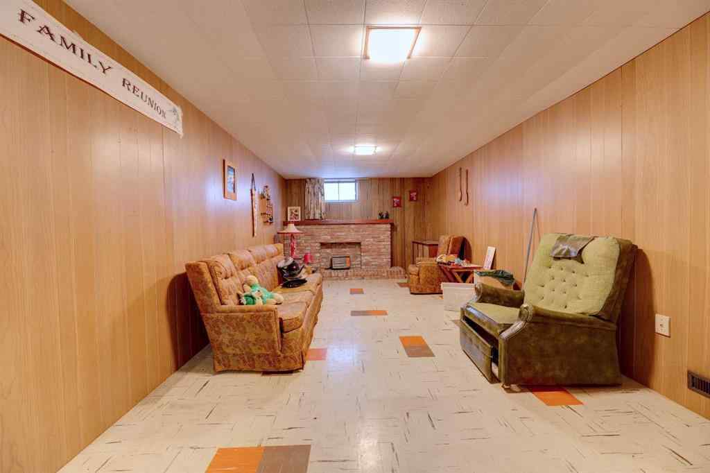 MLS® A2263718 - 71 Rosery Drive NW in Rosemont Calgary, Residential