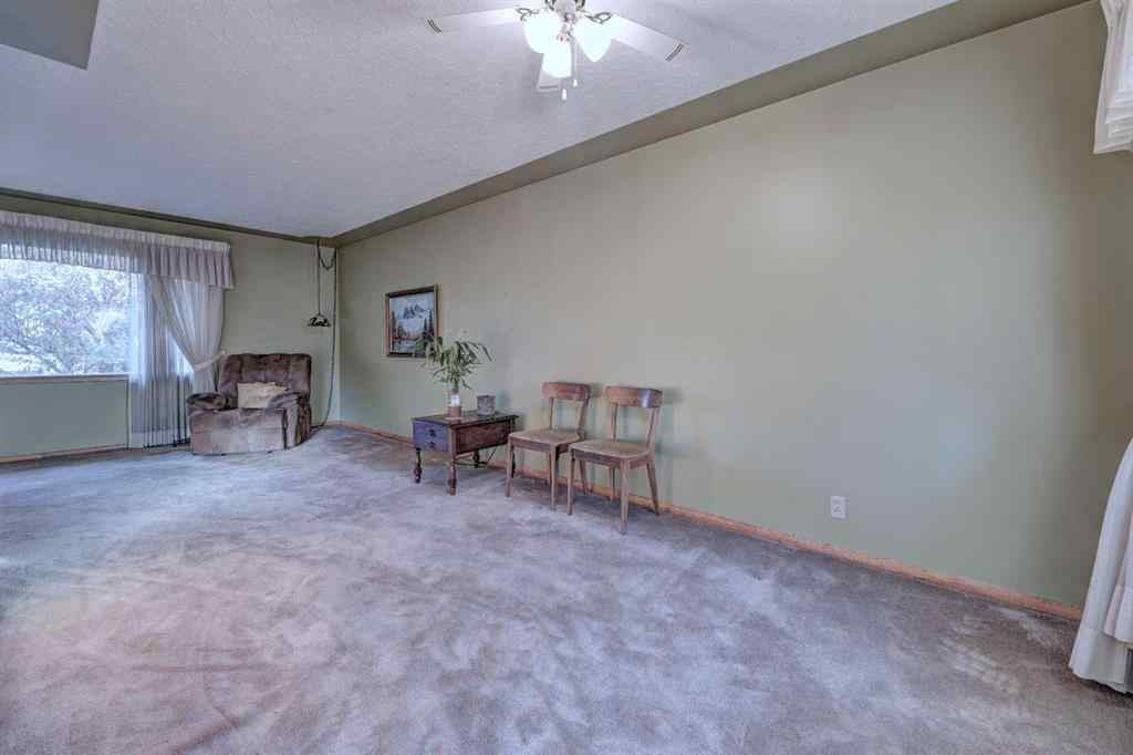 MLS® A2263718 - 71 Rosery Drive NW in Rosemont Calgary, Residential