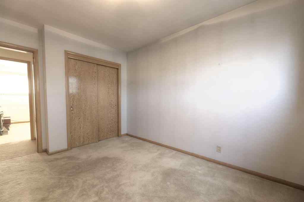 MLS® A2263718 - 71 Rosery Drive NW in Rosemont Calgary, Residential