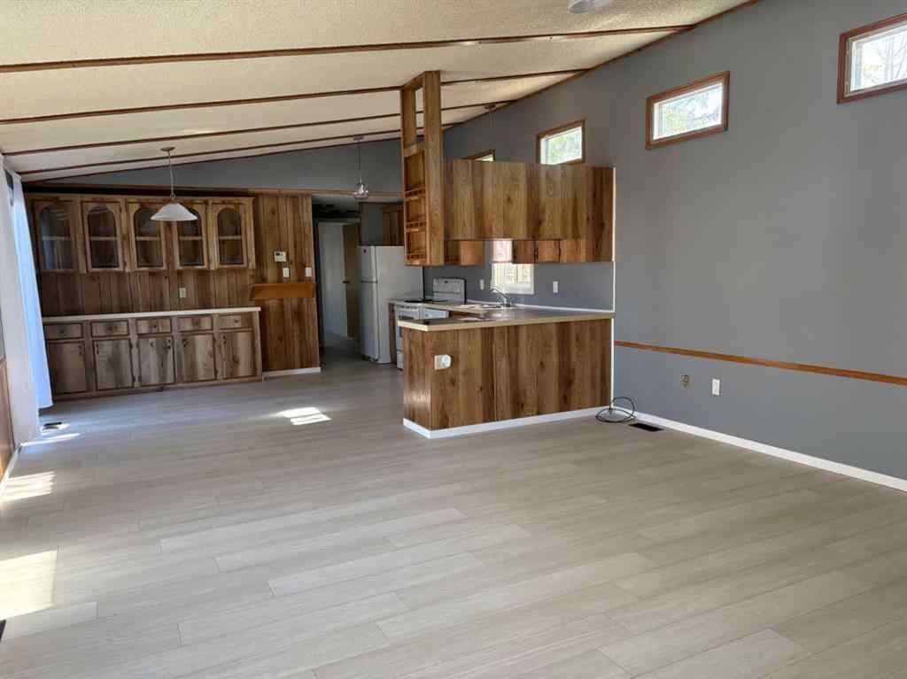 MLS® A2263719 - Unit ##29 5800 46 Street  in NONE Olds, Mobile