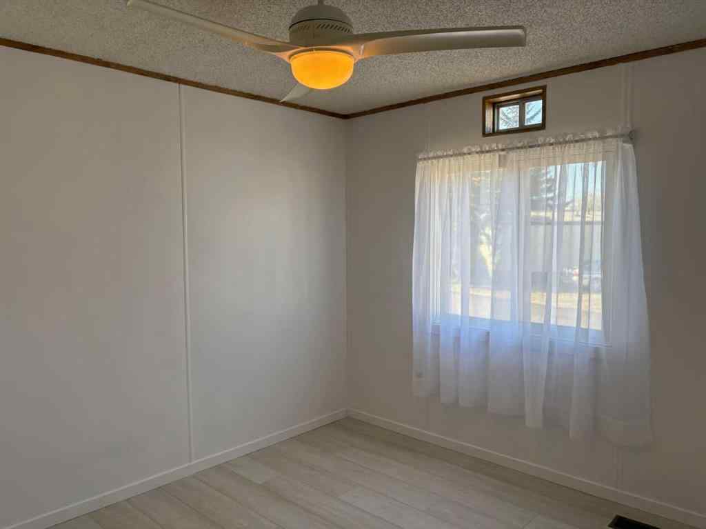 MLS® A2263719 - Unit ##29 5800 46 Street  in NONE Olds, Mobile